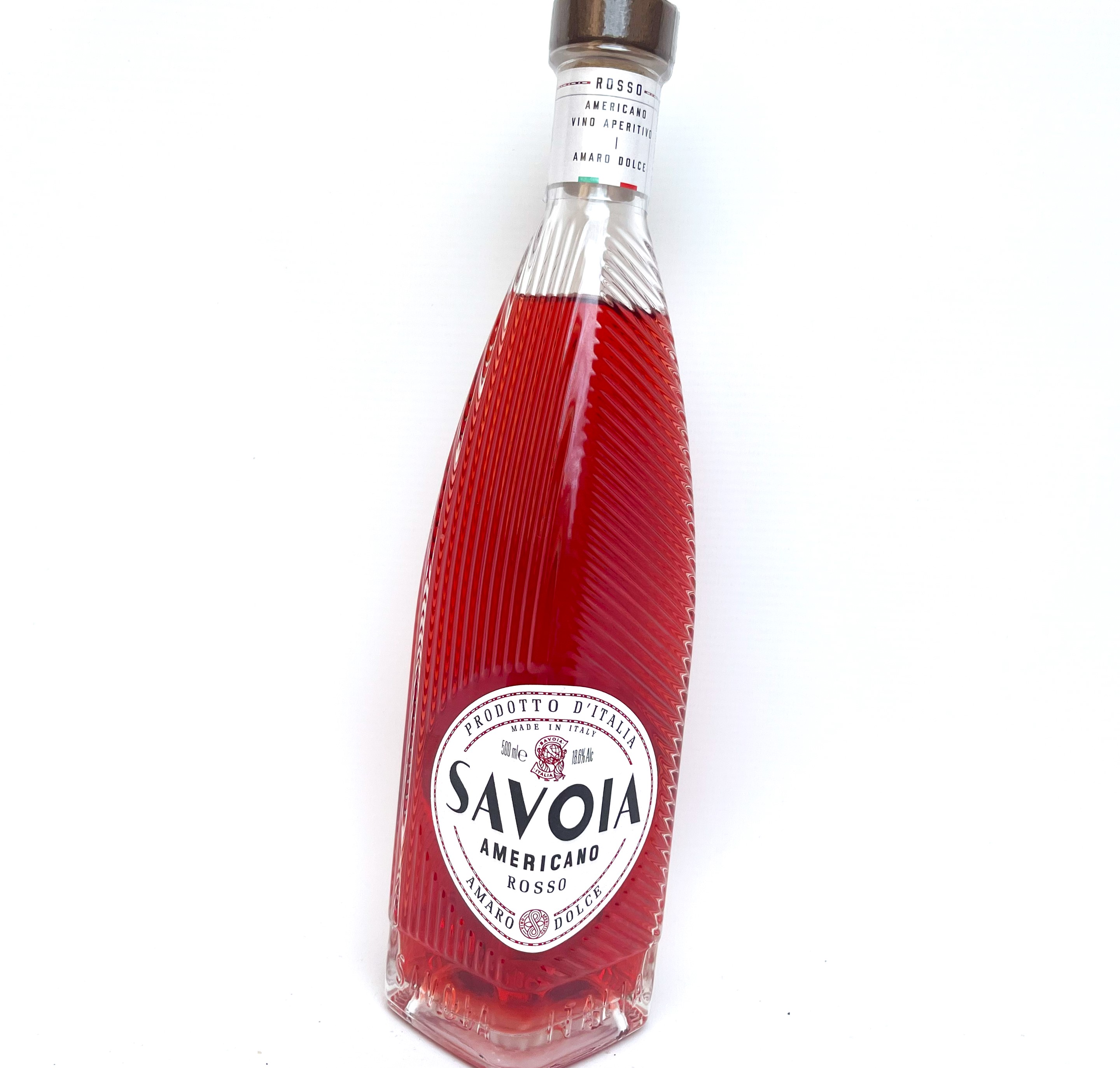 Savoia Americano Rosso | Italien| 0,50l | 18,6% alc. vol.| italienischen Amaro Dolce Aperitif Savoia Americano Rosso | Italien| 0,50l | 18,6% alc. vol.| italienischen Amaro Dolce Aperitif