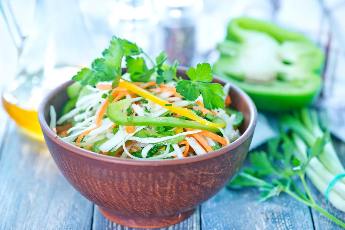 mohnoel_rohkostsalat_schuessel