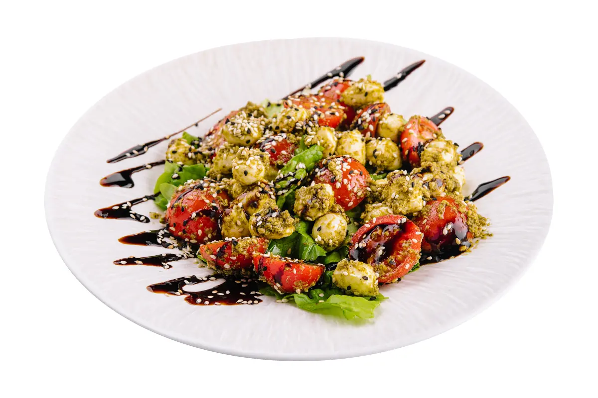 Balsamessig_trueffel_mozzarella_sesam_oliven_salat_tomaten