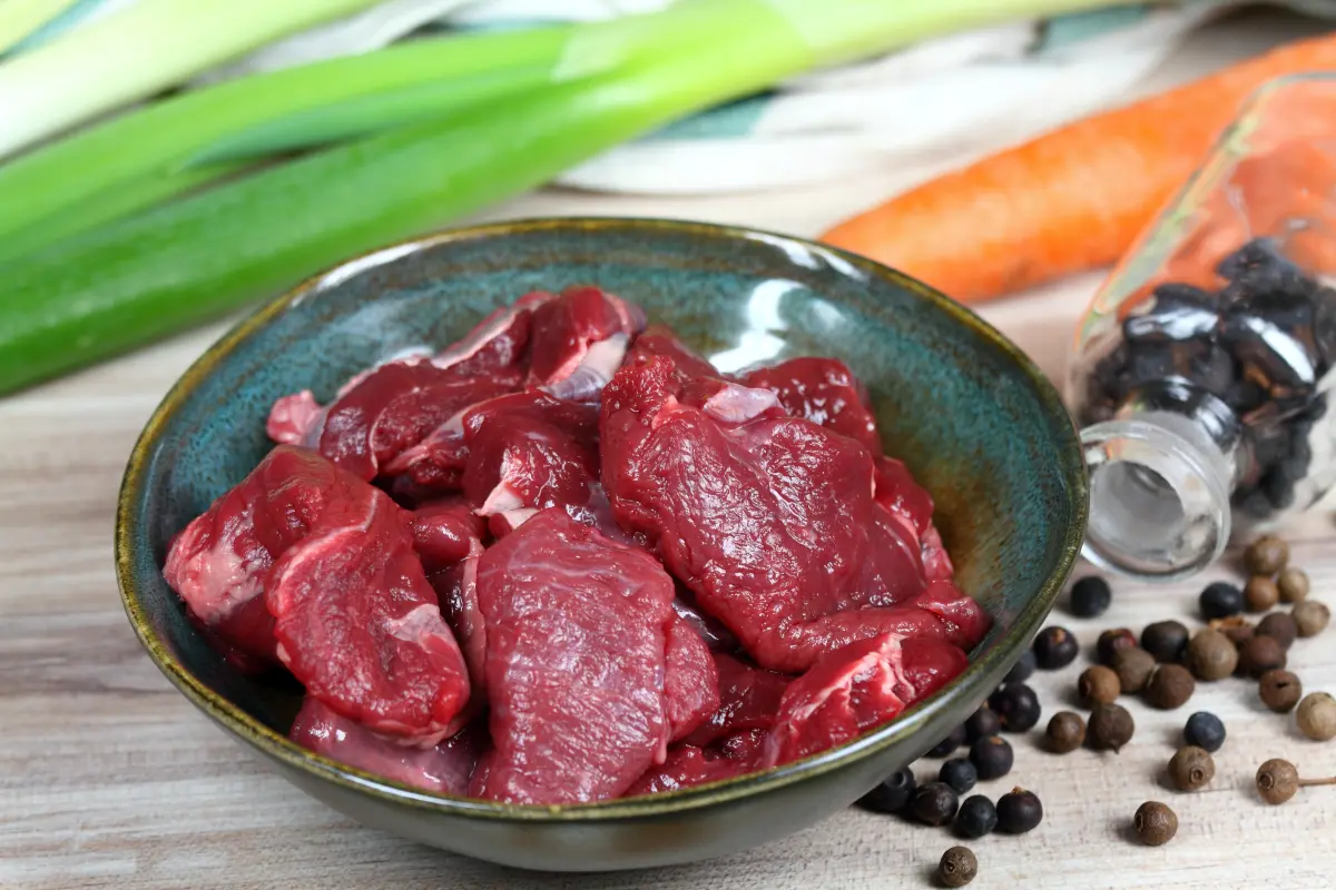 wacholder_hirschfleisch_karotte_lauch