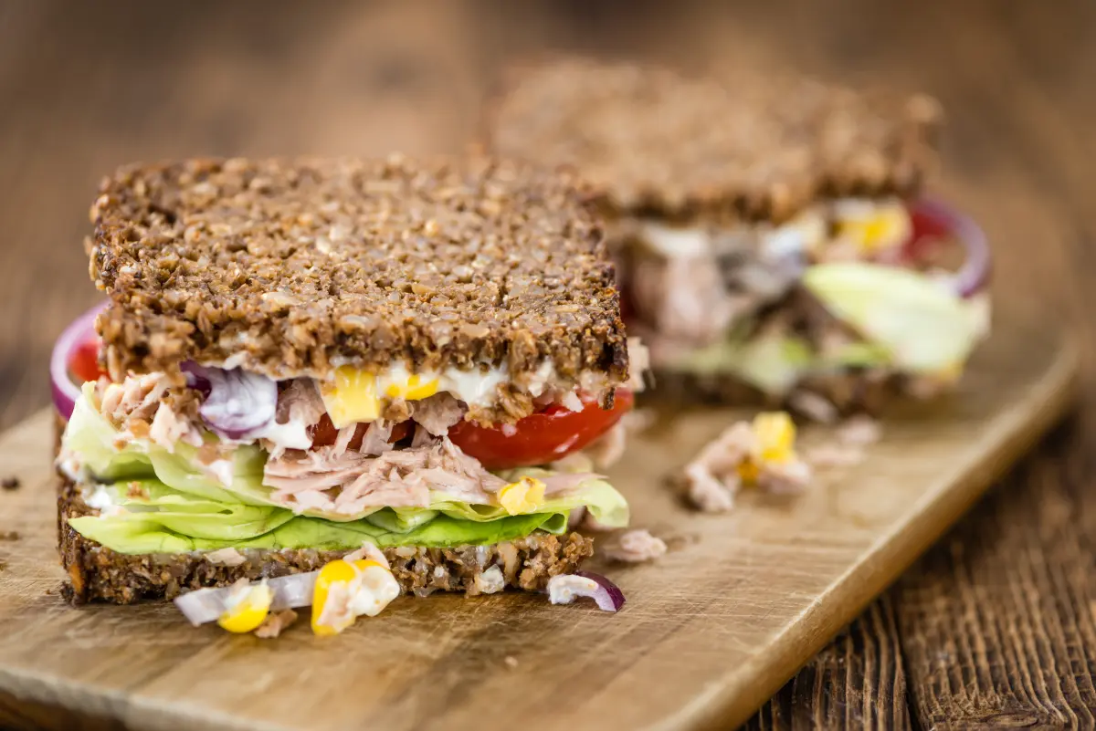 Thunfisch_sandwiche_Volkornbrot