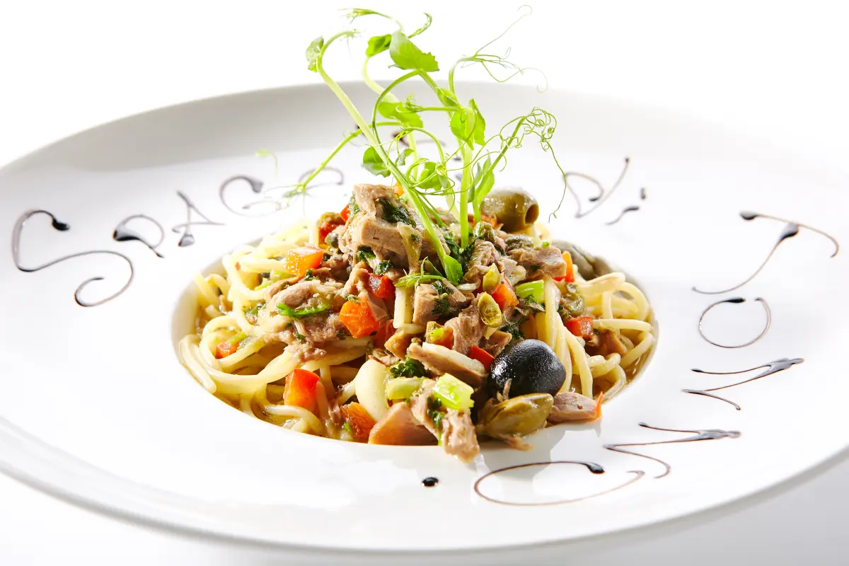 Erbsen_Thunfischsalat_Oliven